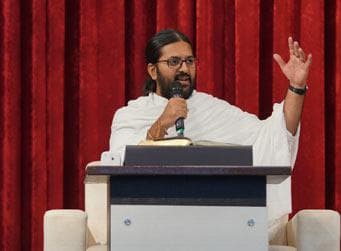 Senior Sanyasi Atmarpit Nemiji